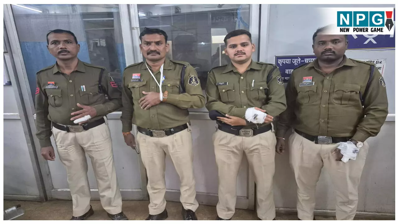 CG News: जमीन पंजीयन रेट बढ़ने के विरोध में प्रदर्शन, कांग्रेस कार्यकर्ताओं और कारोबारियों पर पुलिस का लाठी चार्ज, झूमाझटकी में आधा दर्जन पुलिसकर्मी घायल