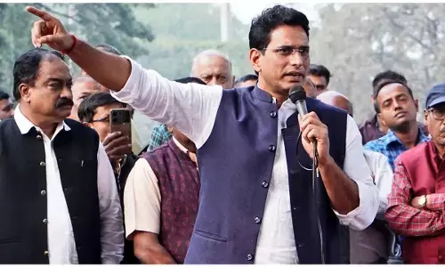 MLA Devendra Yadav: जमीनों के बड़े हुए दर और आज हुए प्रशासनिक लाठीचार्ज पर विधायक देवेंद्र का एक दिवसीय भूख हड़ताल 4 को...