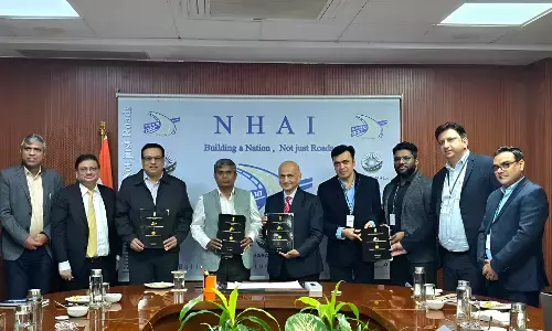 Jio–NHAI Mega Deal: अब नेशनल हाईवे पर मोबाइल पर मिलेगा रियल-टाइम सेफ्टी अलर्ट, दुर्घटना, कोहरा, डायवर्जन की पहले मिलेगी चेतावनी