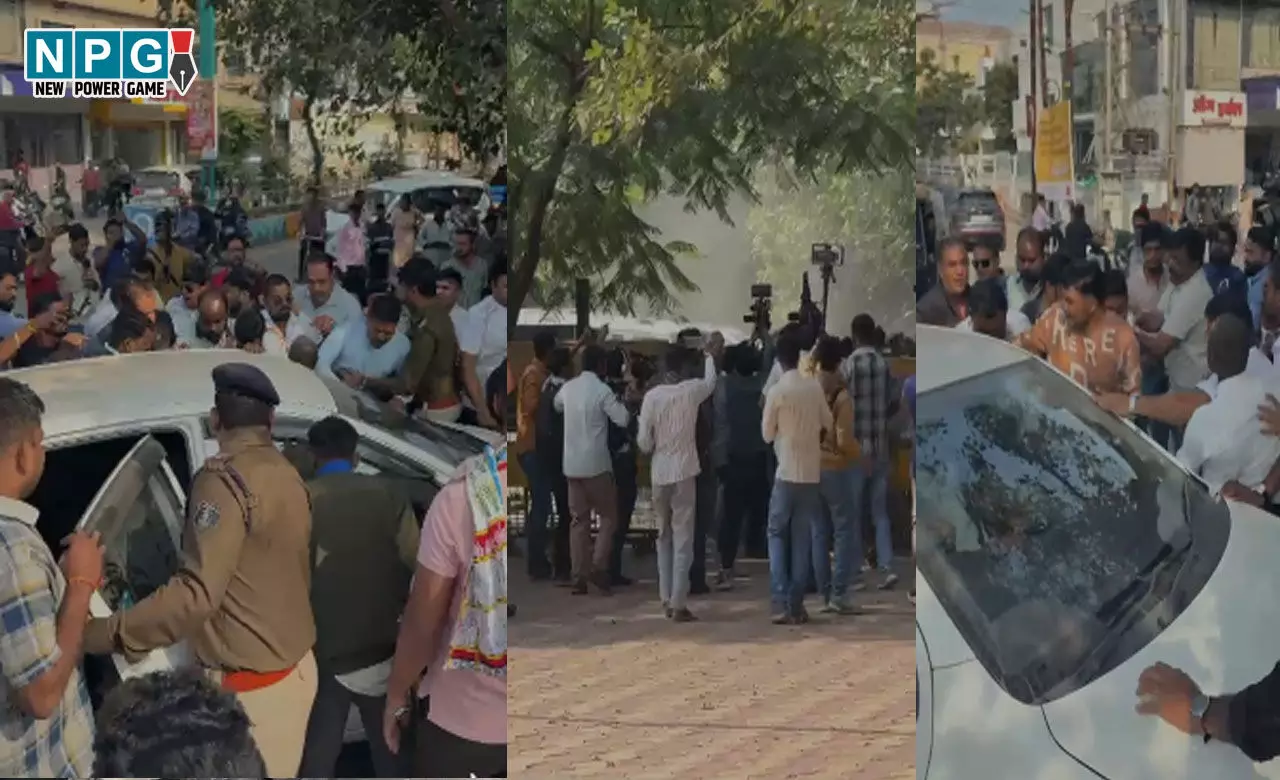 Amit Baghel Surrenders: अमित बघेल ने किया सरेंडर, थाना और कोर्ट परिसर में बड़ी संख्या में फोर्स तैनात Amit Baghel Surrenders: अमित बघेल ने किया सरेंडर, थाना और कोर्ट परिसर में बड़ी संख्या में फोर्स तैनात