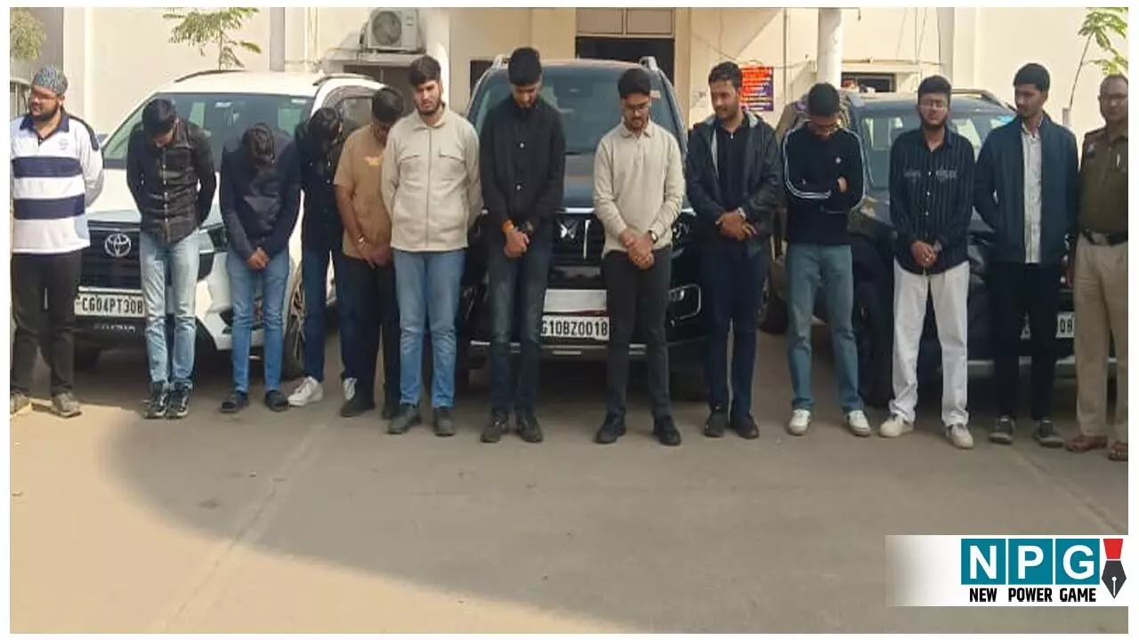 Bilaspur Crime News: महंगी गाड़ियों में बीच सड़क को घेर केक काटने वाले दर्जन भर युवाओं को पुलिस ने किया गिरफ्तार, एफआईआर कर महंगी गाड़ियां की जप्त