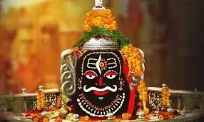 Mahakal Bhasma Aarti Live : उज्जैन में महाकाल की भस्म आरती का अलौकिक नजारा घर बैठे करें दर्शन