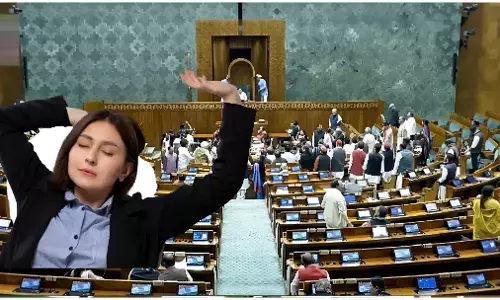 Right to Disconnect Bill 2025: ऑफिस टाइम के बाद ‘नो कॉल–नो ईमेल’ का अधिकार, लोकसभा में बिल पेश, पढ़ें क्यों चर्चा में है बिल?