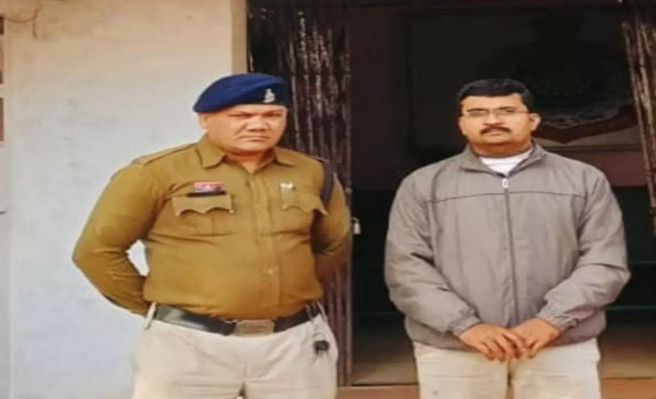 Durg Crime News: 14.60 लाख लूट निकली झूठी, शिकायतकर्ता ही निकला आरोपी, जानिए पूरा मामला... Durg Crime News: 14.60 लाख लूट निकली झूठी, शिकायतकर्ता ही निकला आरोपी, जानिए पूरा मामला...