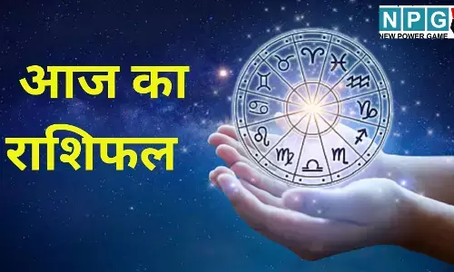 Aaj ka Rashifal 8 December 2025 : राशियों का महासंयोग : ग्रहों की चाल आज क्या कहती है, इन 3 राशियों की बदलेगी किस्मत, देखिए कहीं आपकी राशि तो नहीं?