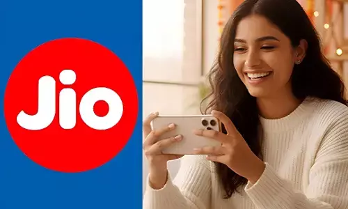 Jio Annual Plan 2026: सिर्फ एक बार रिचार्ज और पूरे साल टेंशन फ्री, डेटा-OTT-5G का मिलेगा नॉनस्टॉप फायदा