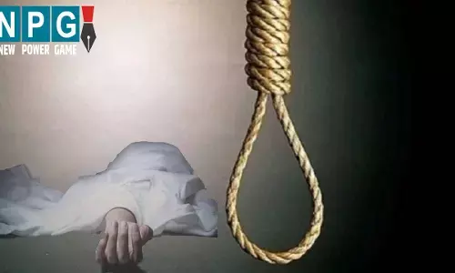 Gariaband News: Sorry all of you....व्हाट्सऐप पर स्टेटस लगाकर युवक ने दी जान, हाईवे के किनारे फांसी पर लटकी  मिली लाश