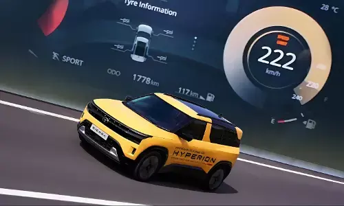Tata Sierra NATRAX Test: टाटा सिएरा ने NATRAX टेस्ट में दिखाया दम, 29.9 kmpl माइलेज और 222 kmph टॉप स्पीड, जानें क्या है Hyperion इंजन की खासियत