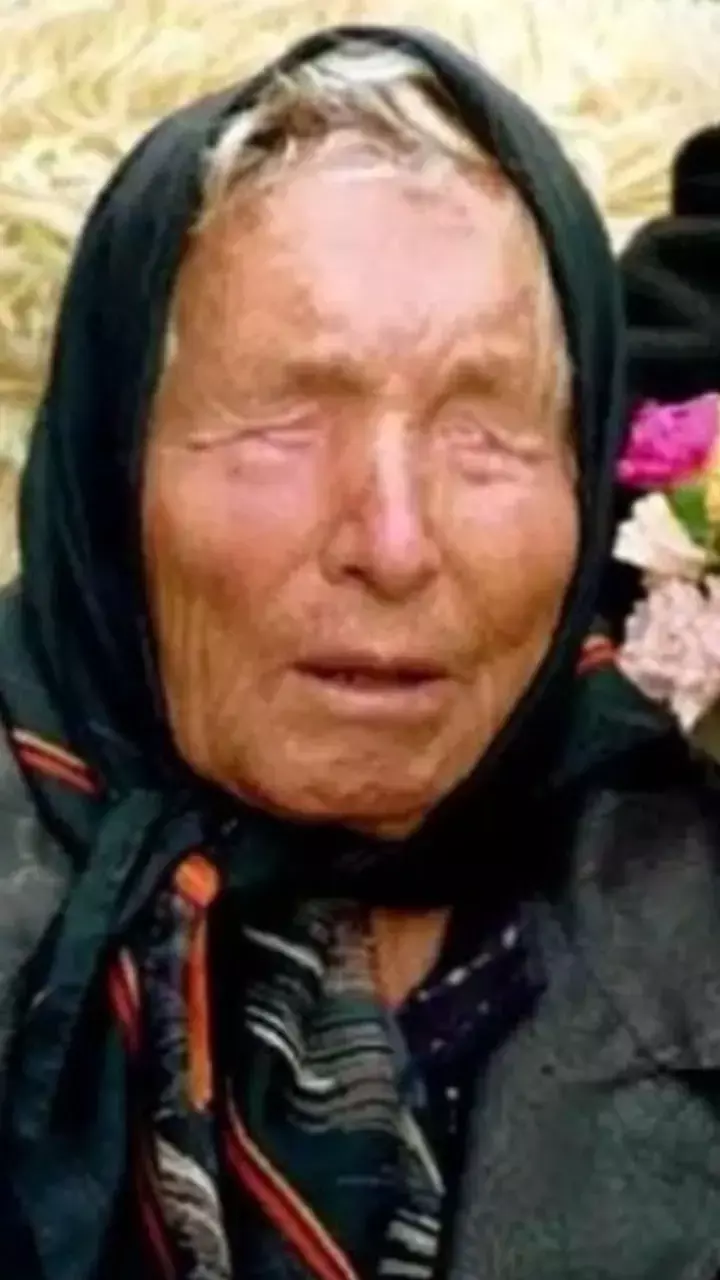 Baba Vanga Predictions 2026: साल 2026 में मचेगी तबाही, बाबा वेंगा की डरावनी भविष्यवाणियां