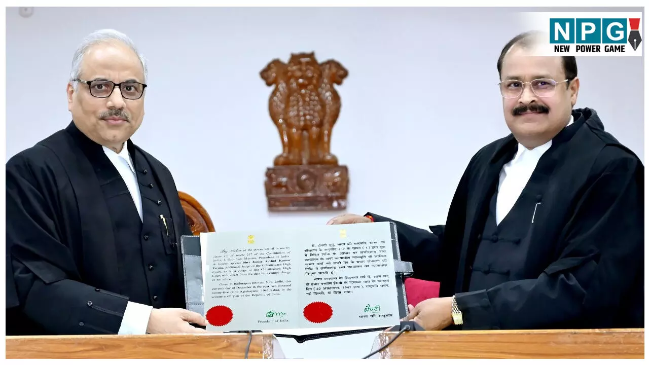 Bilaspur High Court: स्थायी न्यायाधीश बने जस्टिस अरविन्द कुमार वर्मा, छत्तीसगढ़ उच्च न्यायालय के चीफ जस्टिस ने दिलाई शपथ Bilaspur High Court: स्थायी न्यायाधीश बने जस्टिस अरविन्द कुमार वर्मा, छत्तीसगढ़ उच्च न्यायालय के चीफ जस्टिस ने दिलाई शपथ
