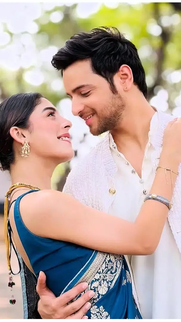 Anupama 12 December 2025: प्रेम-राही की जिंदगी में होगी विलेन की एंट्री