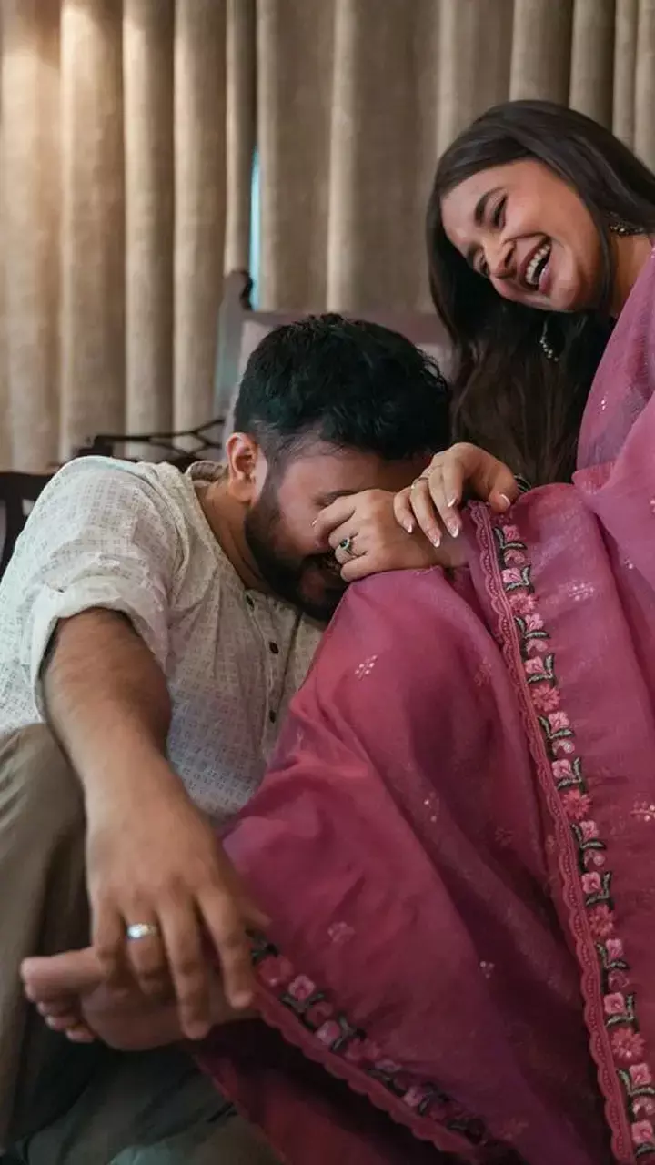 Chanakya Niti In Hindi: पति-पत्नी को इन कामों में नहीं करना चाहिए शर्म!