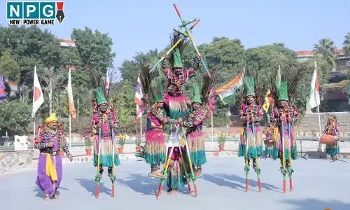 CG Gedi Nritya: लाल किले में गूंजा “छत्तीसगढ़िया सबले बढ़िया”...गेड़ी नृत्य का अद्भुत प्रदर्शन को यूनेस्को ने सराहा