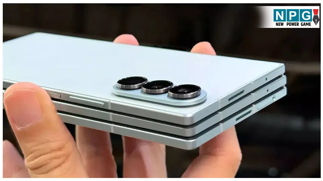 Samsung Galaxy Z TriFold Display: दुनिया का सबसे महंगा डिस्प्ले और चौंकाने वाली रिपेयर कॉस्ट, जानिए इस 2.5 लाख के फोन की डिस्प्ले में ऐसा क्या है खास? Samsung Galaxy Z TriFold Display: दुनिया का सबसे महंगा डिस्प्ले और चौंकाने वाली रिपेयर कॉस्ट, जानिए इस 2.5 लाख के फोन की डिस्प्ले में ऐसा क्या है खास?