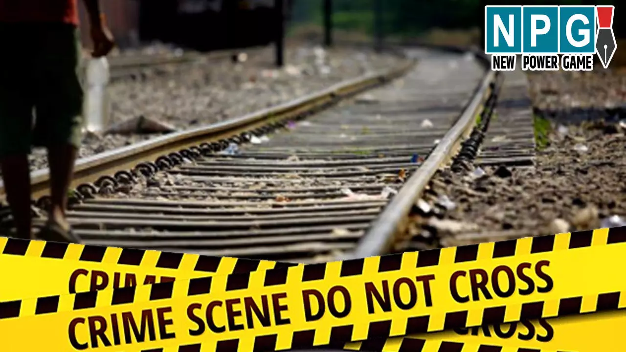 Mahasamund News: पेटी कांट्रेक्टर ने ट्रेन के सामने लगाई छलांग...ठेकेदार की ओर से पेमेंट नहीं देने से था परेशान...सुसाइड नोट में लिखी ऐसी बात जानकर आप भी हो जाएंगे हैरान Mahasamund News: पेटी कांट्रेक्टर ने ट्रेन के सामने लगाई छलांग...ठेकेदार की ओर से पेमेंट नहीं देने से था परेशान...सुसाइड नोट में लिखी ऐसी बात जानकर आप भी हो जाएंगे हैरान