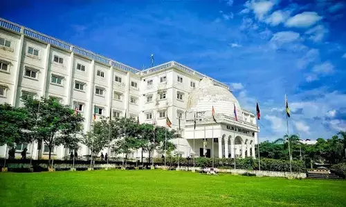 CG-छात्र की मौत, कलिंगा यूनिवर्सिटी की बिल्डिंग से गिरकर नाइजीरिया छात्र की मौत, विदेशी मूल की छात्रा से कर रहा था छेड़खानी़, तभी बाॅयफेंड आ पहंचा...