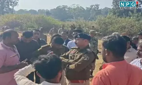 Dhamtari News: आमाबेड़ा की चिंगारी अब धमतरी पहुंची, धर्मांतरित महिला के शव दफनाने को लेकर तनाव, पुलिस मौके पर...