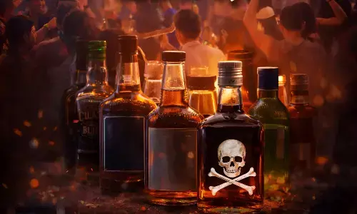 New Year Tragedy: न्यू ईयर पार्टी मातम में तब्दील, शराब-बिरयानी पार्टी के बाद एक की मौत, 15 ICU में भर्ती, जानिये पूरा मामला