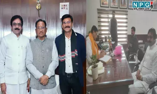 CG E-Attendance: PM से मिलने दिल्ली पहुंचे शिक्षक संघ ने CM विष्णुदेव से की मुलाकात, निजी मोबाइल से ई अटेंडेंस को बंद करने व प्रथम नियुक्ति सेवा गणना की रखी मांग...