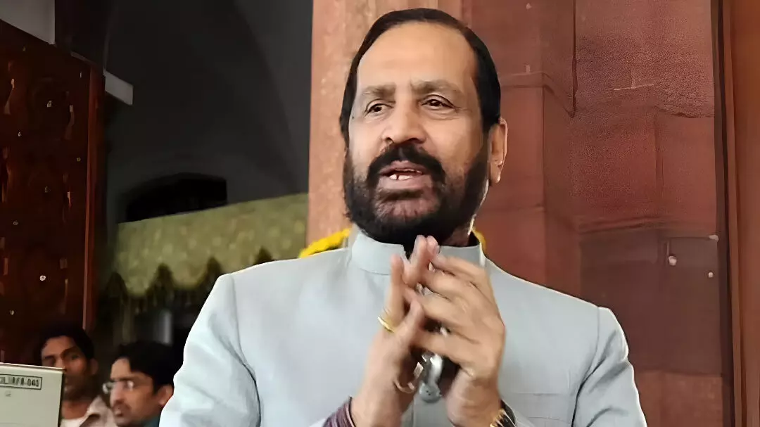 Suresh Kalmadi death: पूर्व केंद्रीय मंत्री और कांग्रेस के वरिष्ठ नेता सुरेश कलमाड़ी का निधन, राजनीति और खेल जगत में शोक की लहर, पुणे में आज होगा अंतिम संस्कार Suresh Kalmadi death: पूर्व केंद्रीय मंत्री और कांग्रेस के वरिष्ठ नेता सुरेश कलमाड़ी का निधन, राजनीति और खेल जगत में शोक की लहर, पुणे में आज होगा अंतिम संस्कार