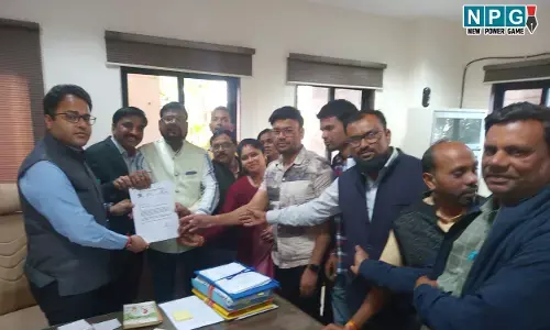 CG TET News: पदोन्नति, टीईटी समेत विभिन्न समस्यों को लेकर संयुक्त शिक्षक संघ की डीपीआई से मुलाकात, सकारात्मक परिणाम का मिला भरोसा