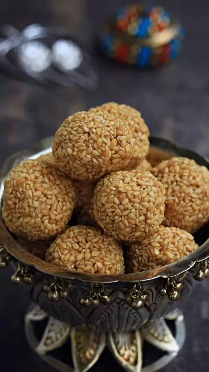Til Aur Gud Ke Laddu Khane Ke Fayde: रोज एक तिल-गुड़ का लड्डू खाने से क्या होता है?