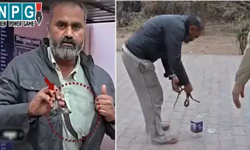 Mathura Viral Video: जैकेट में कोबरा लेकर अस्पताल पहुंचा शख्स, कहा- इसी ने डसा है, मेरा...देखिए VIDEO