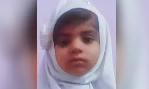 Ghaziabad में हैवानियत : सौतेली मां ने बेरहमी से पीटा, 13 गंभीर चोटें, टूटी पसलियां और अंदरूनी ब्लीडिंग… PM रिपोर्ट ने खोली दिल दहला देने वाली सच्चाई