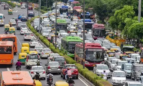 Vehicles Registration Cancel News :  वाहन मालिक सावधान ! 41 करोड़ गाड़ियों में से 70% के कागजात अधूरे, 17 करोड़ व्हीकल का रजिस्ट्रेशन रद्द होने का खतरा