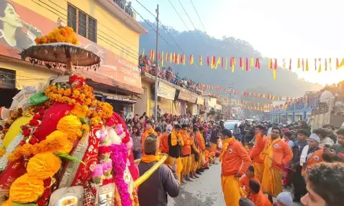 Rudraprayag News : 15 साल बाद निकली अगस्त्य ऋषि डोली नहीं बढ़ी आगे लौटी वापस, लोगों का प्रशासन पर गुस्सा फूटा