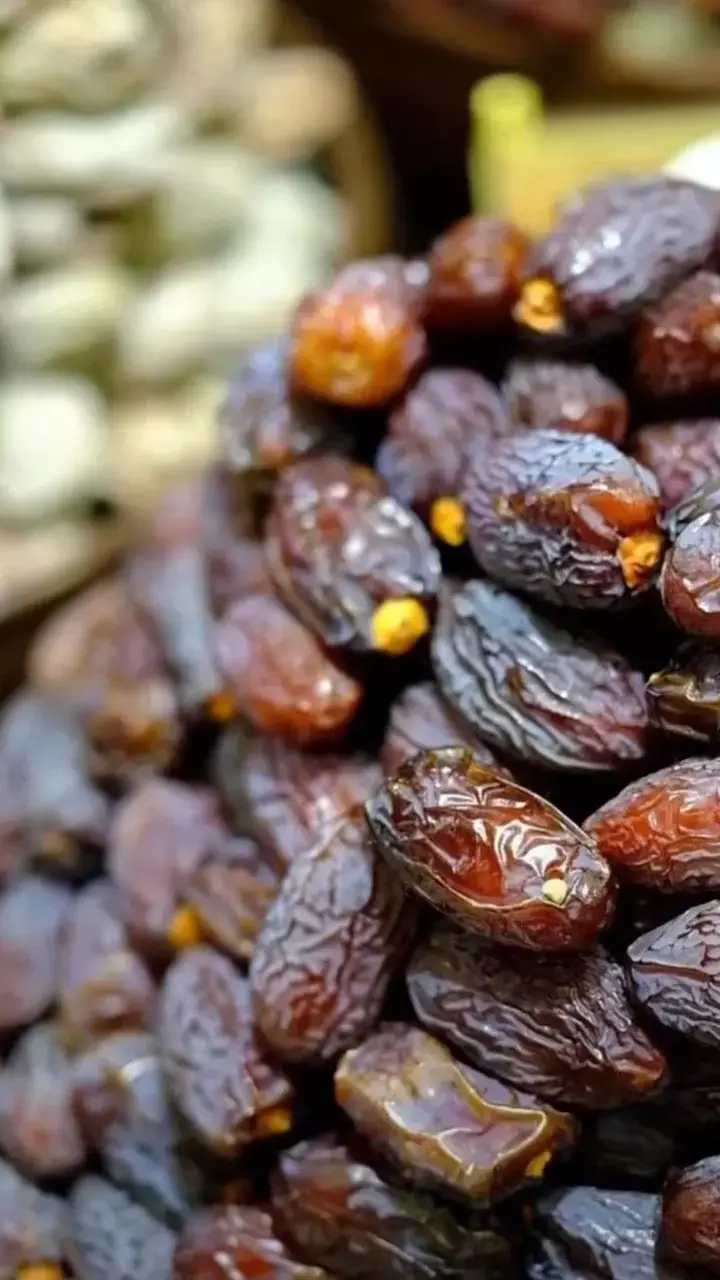 Mardana Takat Ke Liye Khajoor: मर्दाना ताकत बढ़ाने के लिए खजूर को कैसे खाएं?