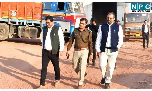 Mungeli Collector News: कलेक्टर की बड़ी कार्रवाई: राइस मिलों पर SP के साथ बोला धावा, 14 मिलों को किया सील