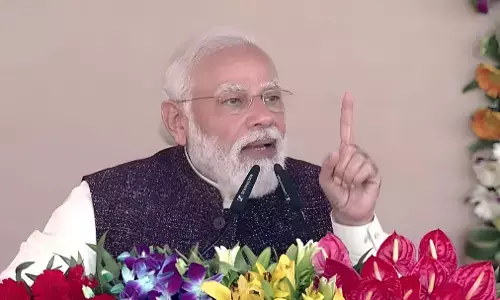 PM Modi Malda Rally: TMC गरीबों की दुश्मन... मालदा से पीएम मोदी ने फूंका चुनावी बिगुल, कहा- बंगाल में अब सुशासन की बारी