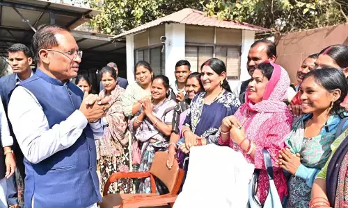 CG News: मुख्यमंत्री विष्णु देव ने बस्तर संभाग के पंचायत प्रतिनिधियों को महाराष्ट्र अध्ययन भ्रमण के लिए किया रवाना...