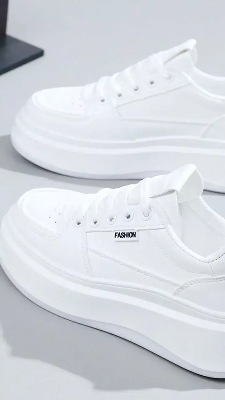 Safed Jute Kaise Saaf Kare: गंदे सफेद जूतों को आसानी से कैसे साफ़ करें?