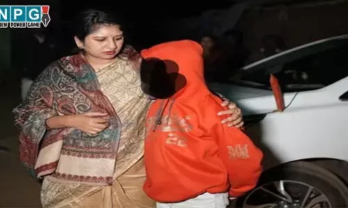 CG में रसूखदार परिवार ने 600 रूपये के लिए बच्चे को निर्वस्त्र कर पीटा, घटना से क्षुब्ध पिता ने कर ली आत्महत्या... थाना प्रभारी पर आरोपियों को बचाने का आरोप