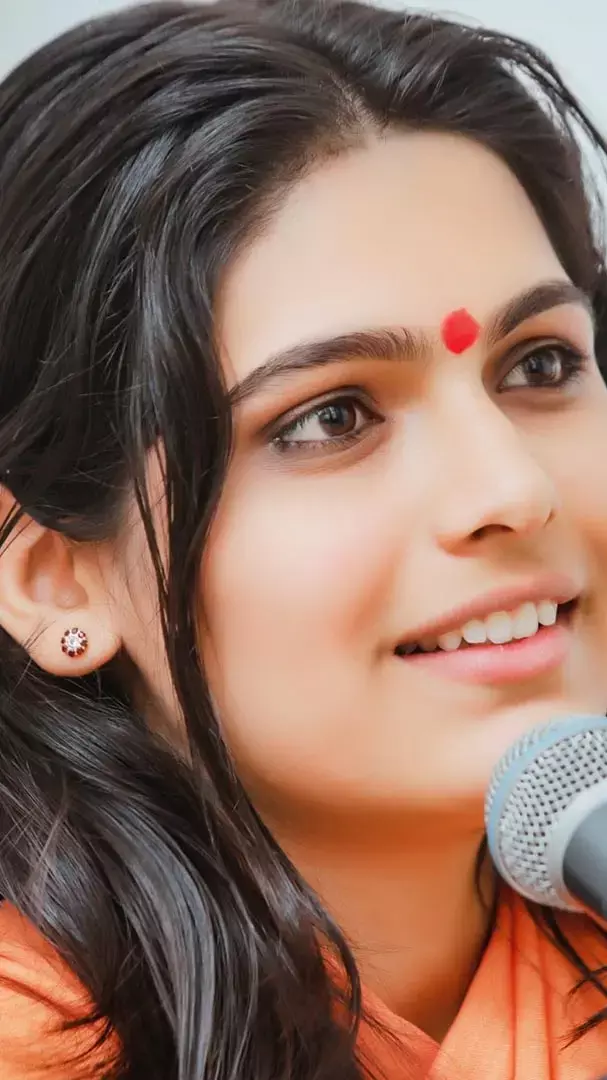 Sadhvi Prem Baisa News: कौन थी ये मशहूर कथावाचक, मौत के बाद इस पोस्ट ने मचाया बवाल