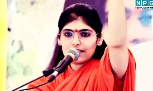 Sadhvi Prem Baisa Death Mystery : गाड़ी में क्यों पड़ा रहा शव? पिता ने किसके कहने पर किया इंस्टा पोस्ट? आखिर उस इंजेक्शन में क्या था?