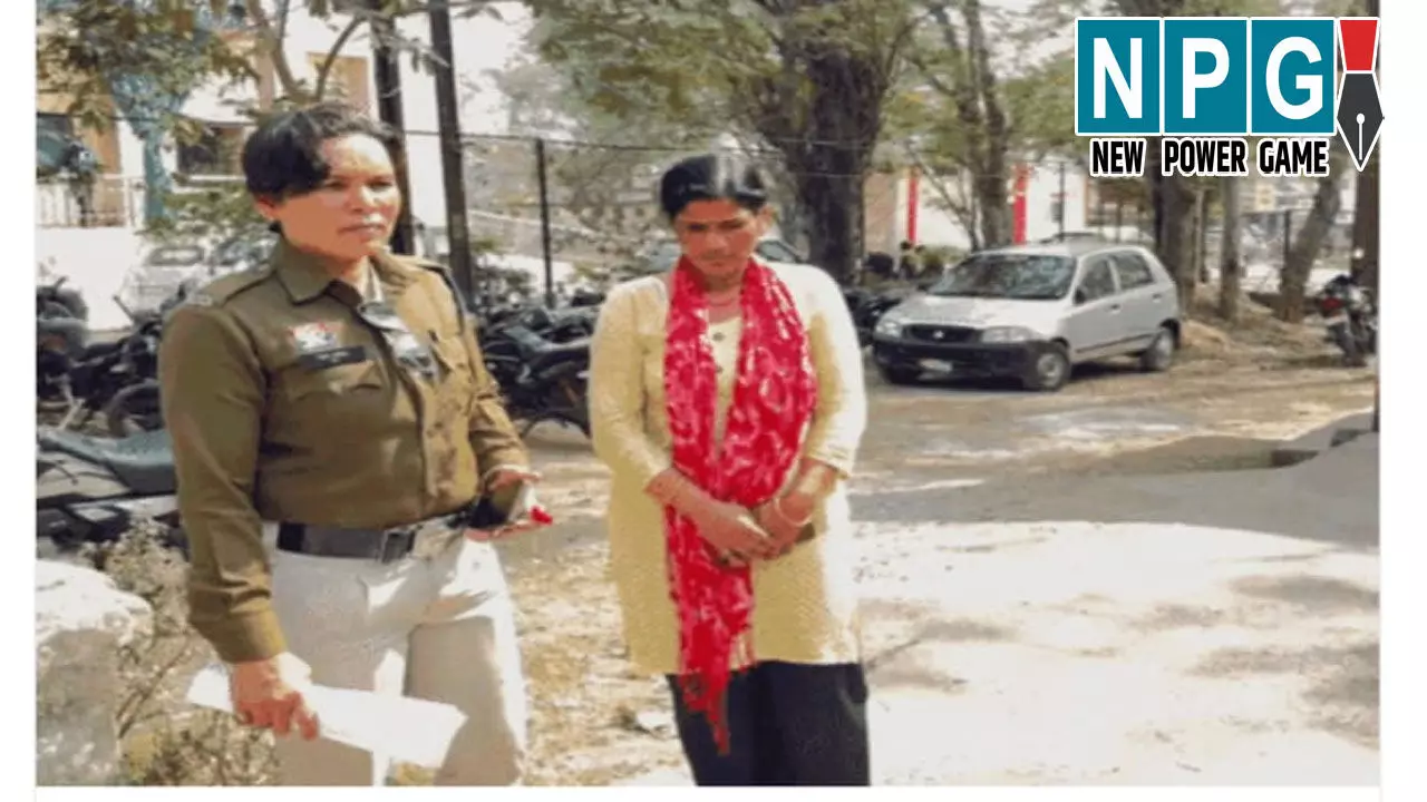 CG Crime News: पत्नी ने की बेड पर पड़े लकवाग्रस्त पति की हत्या, जहर पिलाकर मार डाला, बच्चों ने किए हैरान कर देने वाले खुलासे CG Crime News: पत्नी ने की बेड पर पड़े लकवाग्रस्त पति की हत्या, जहर पिलाकर मार डाला, बच्चों ने किए हैरान कर देने वाले खुलासे