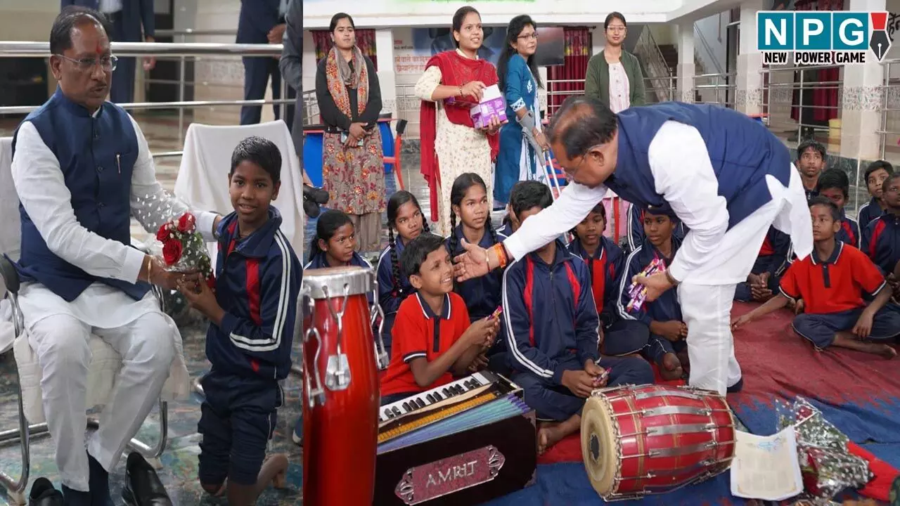 CM Vishnudeo Sai: जब CM विष्णुदेव पहुंचे दिव्यांग बच्चों के बीच, छात्रों ने की बस की मांग, मुख्यमंत्री ने भी तत्काल कर दी घोषणा... CM Vishnudeo Sai: जब CM विष्णुदेव पहुंचे दिव्यांग बच्चों के बीच, छात्रों ने की बस की मांग, मुख्यमंत्री ने भी तत्काल कर दी घोषणा...