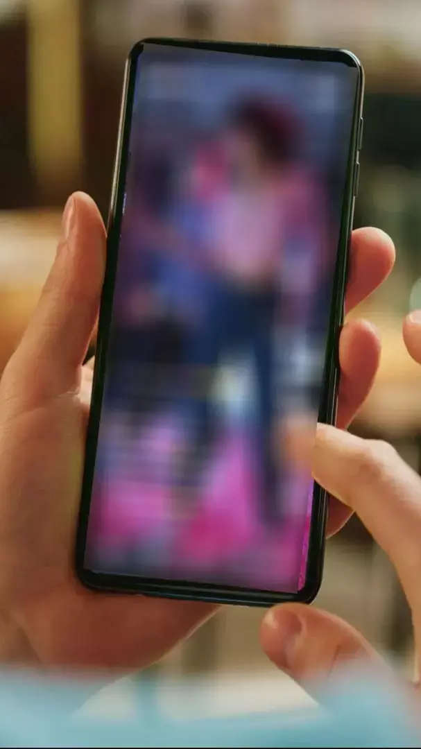 Influencer Private Video: 4 Min 40 Sec के इस वीडियो को ना करें क्लिक, वरना...