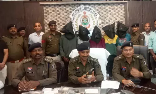 जांजगीर-चांपा न्यूज़: 14 लोगों पर किया राॅड से जानलेवा हमला, पुलिस ने मुख्य आरोपी का किया शॉर्ट एनकाउंटर, 6 आरोपी, 2 नाबालिग गिरफ्तार, एसपी विजय कुमार पाण्डेय ने किया खुलासा...