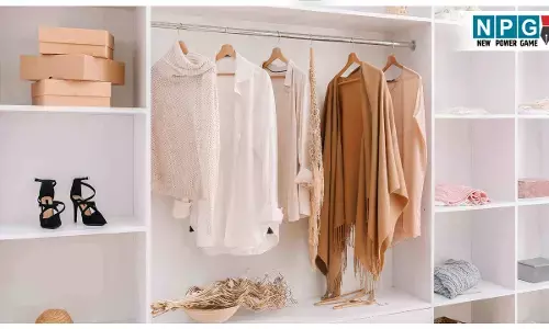 Almari mein rakhe kapdon Se badbu dur kaise karen: अलमारी में कपड़ों की सीलन और बदबू से है परेशान? तो अपनाएं यह 04 घरेलू उपाय!