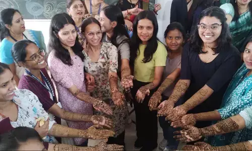 Pt. Harishankar Shukla Memorial College: पं. हरिशंकर शुक्ल स्मृति महाविद्यालय में पूजाथाल और मेंहदी प्रतियोगिता के साथ वार्षिकोत्सव का आगाज