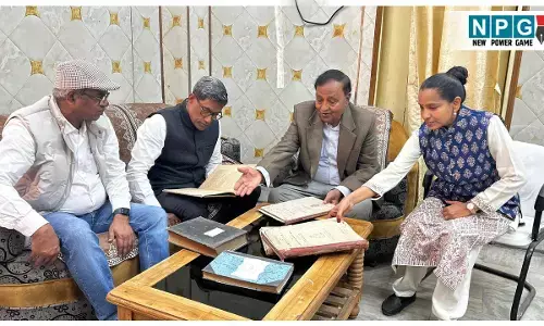 Bihar News: मुख्य सचिव, बिहार संग्रहालय के महानिदेशक ने किया प्रिंटिंग प्रेस का निरीक्षण, दुर्लभ दस्तावेजों का होगा डिजिटलीकरण