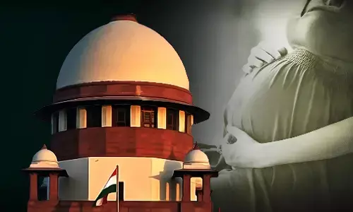 Supreme Court Verdict: सुप्रीम कोर्ट ने 30 हफ्ते के गर्भ को हटाने की दी अनुमति, कहा- महिला को जबरन बाध्य नहीं किया जा सकता, जानें क्‍या है पूरा मामला?