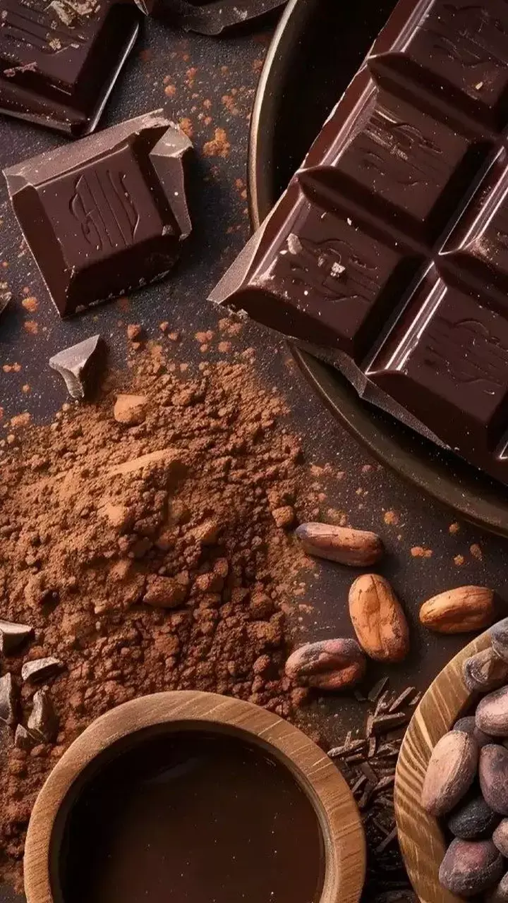 Dark Chocolate Khane Ke Fayde: रोज डार्क चॉकलेट खाने से सेहत को क्या फायदा होता है?