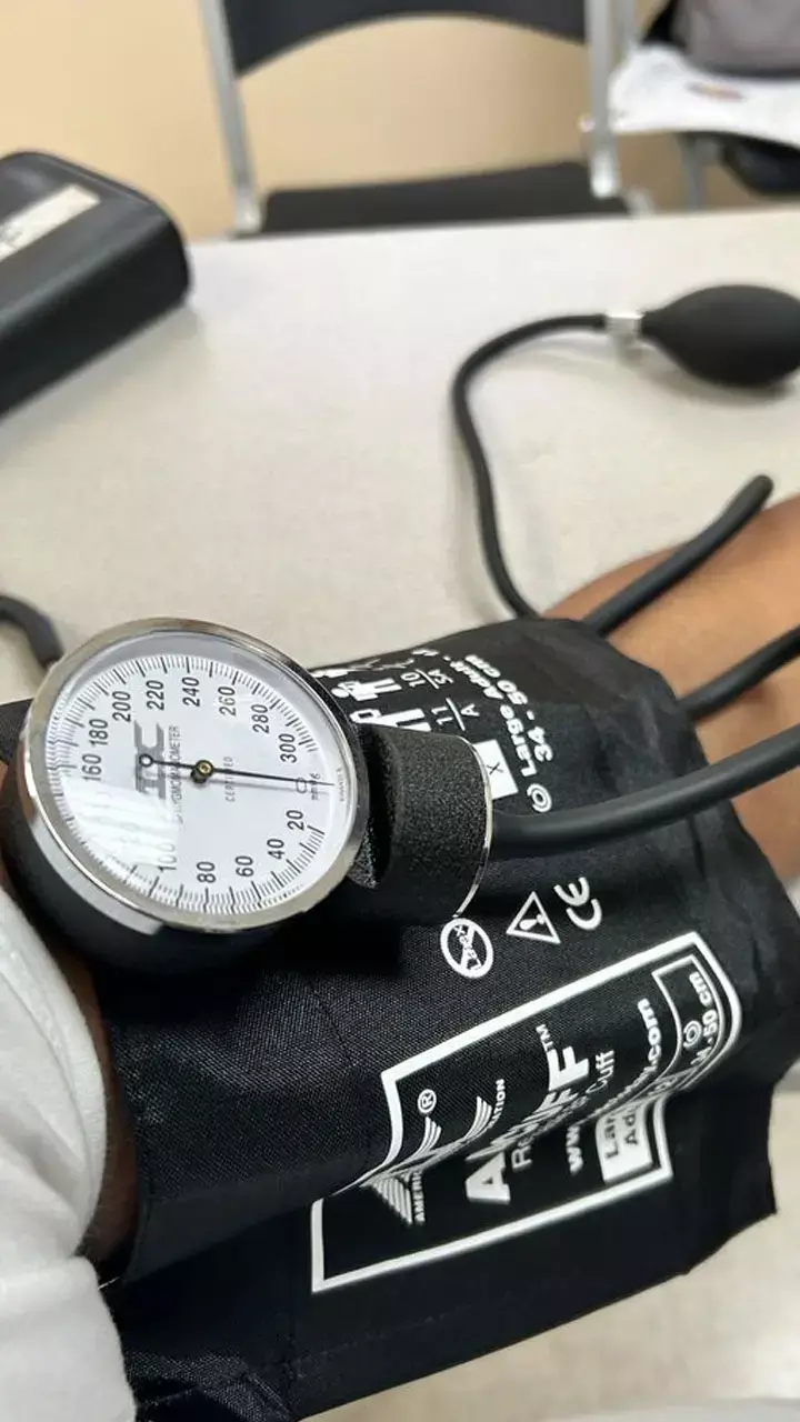 BP High Hone Ke Karan: अचानक ब्लड प्रेशर क्यों बढ़ जाता है?