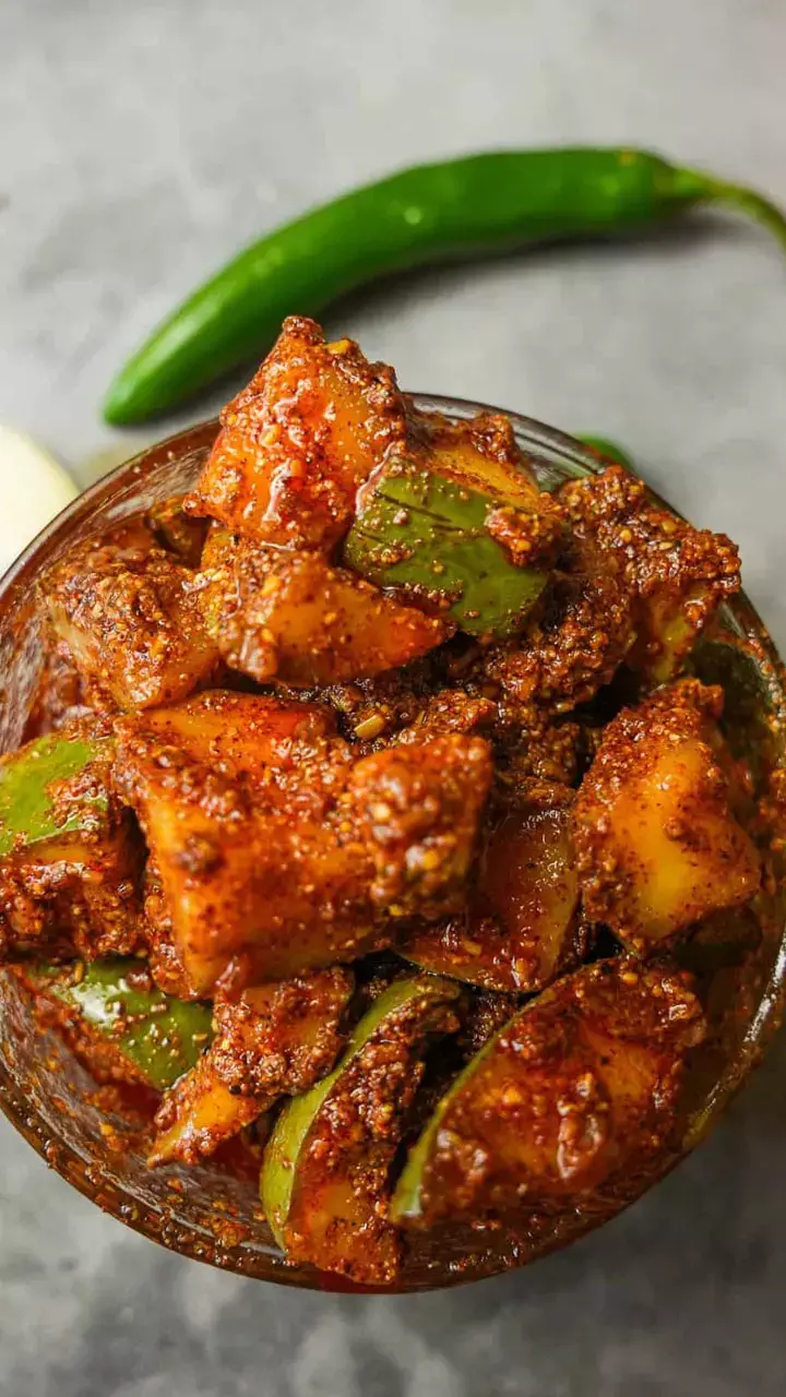 Hari Matar Ka Achar Recipe: धूप का झंझट खत्म! सिर्फ 10 मिनट में बनाएं हरी मटर का इंस्टेंट अचार, स्वाद होगा डबल