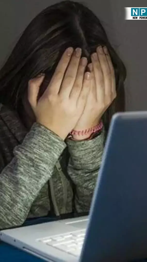 Private Video Safety Guide: आप भी हो सकते हैं प्राइवेट वीडियो लीक का शिकार! ये गलतियां तुरंत बंद करें